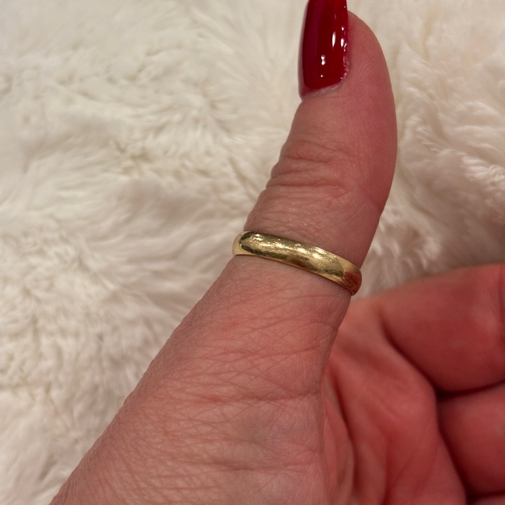 14K Solid Yellow Gold Band Ring/Thumb Ring/Unisex Wedding Band, 2 Grams, Size 9